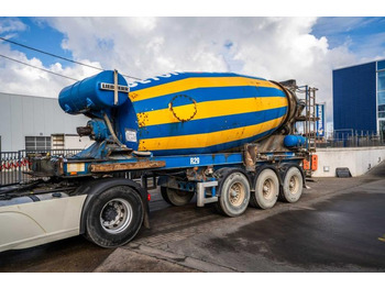 Semi-trailer