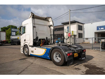 Tractor unit Scania R450 + KIPHYDR.: picture 5 Tractor unit Scania R450 + KIPHYDR.: picture 5