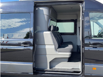 Passenger van VOLKSWAGEN Crafter 35