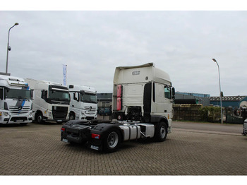 Tractor unit DAF XF 106.480 * RETARDER * BIG TANK * 4X2 * BIG SPACE *: picture 4 Tractor unit DAF XF 106.480 * RETARDER * BIG TANK * 4X2 * BIG SPACE *: picture 4