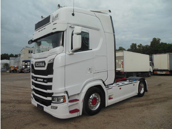 Tractor unit SCANIA S 500