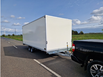 Closed box trailer