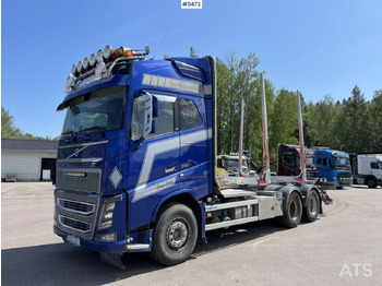 Timber truck VOLVO FH16 750