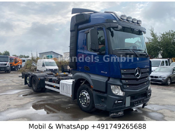 Cab chassis truck MERCEDES-BENZ Actros 2542