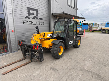 Telescopic handler JCB