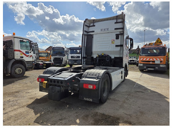 Tractor unit Iveco S-Way 480 4X2 Tractor Unit Retarder Navi ACC Euro 6: picture 3