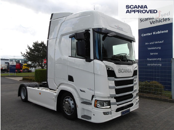 Tractor unit SCANIA R 460