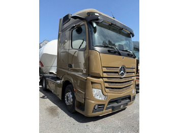 Tractor unit MERCEDES-BENZ Actros 1845