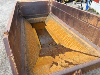 Articulated dumper Volvo A 25 C Dismantled: only spare parts: picture 2