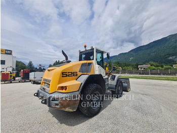 Wheel loader Liebherr L526: picture 3