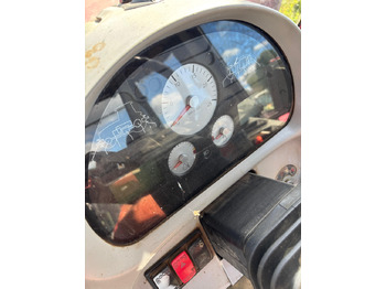 Dashboard MASSEY FERGUSON