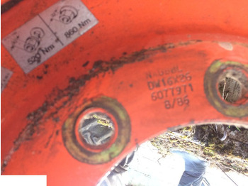 Wheel and tire package for Agricultural machinery FELGA DW 16x26 , OPONA firestone 23.1 - 26 , Claas Dominator: picture 4 Wheel and tire package for Agricultural machinery FELGA DW 16x26 , OPONA firestone 23.1 - 26 , Claas Dominator: picture 4