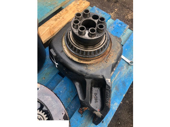 Wheel hub JCB