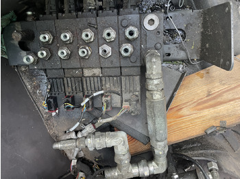 Hydraulics MANITOU MHT 860