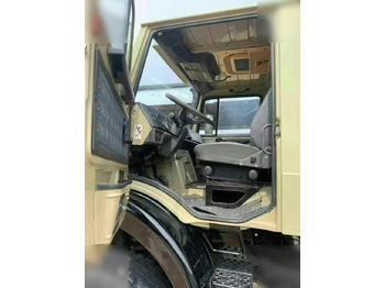 Cab chassis truck 1995 MERCEDES-BENZ UNIMOG 2150: picture 5