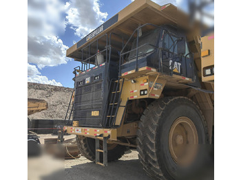 Rigid dumper/ Rock truck CATERPILLAR 777
