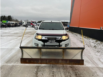 Pickup truck Isuzu D-max 4x4 SNOW PLOW & SPREADER: picture 3