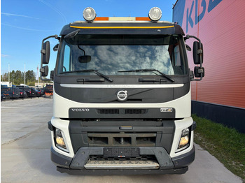 Concrete mixer truck Volvo FMX 500 8x4 PUMI 24-3 - 24 m - 2303 hours / 7 m3 / FULL STEEL: picture 3