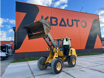 Wheel loader Volvo L 25 F BUCKET & FORKS: picture 2 Wheel loader Volvo L 25 F BUCKET & FORKS: picture 2