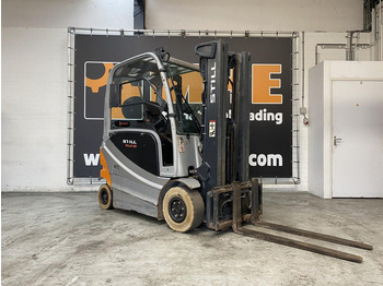 Electric forklift STILL RX60