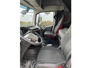 Tractor unit Volvo FH 500: picture 4 Tractor unit Volvo FH 500: picture 4