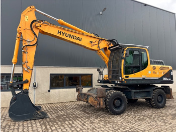Wheel excavator HYUNDAI