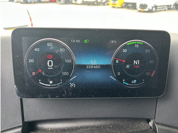 Refrigerator truck Mercedes-Benz Actros 2124 / Carrier Supra 850 -30 gr / Koeler / Laadklep / APK 03-26: picture 4 Refrigerator truck Mercedes-Benz Actros 2124 / Carrier Supra 850 -30 gr / Koeler / Laadklep / APK 03-26: picture 4