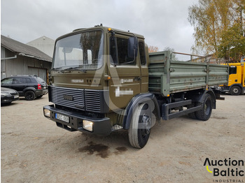 Dropside/ Flatbed truck Iveco Magirus 110-17: picture 2