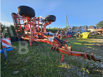 Cultivator KUHN
