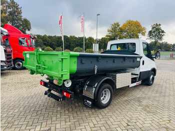 Hook lift truck Iveco Daily 70C18H Hyva Abrollkipper: picture 3