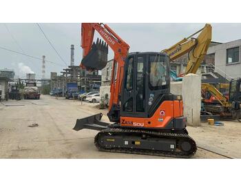 Mini excavator HITACHI ZX50U-2: picture 3 Mini excavator HITACHI ZX50U-2: picture 3