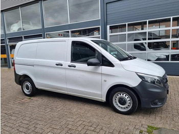 Small van MERCEDES-BENZ Vito 111