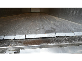 Walking floor semi-trailer kraker 3 AXLE WALKING FLOOR TRAILER: picture 5