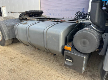 Tractor unit Renault Premium 420 **FRENCH TRUCK-TRACTEUR FRANCAIS**: picture 4 Tractor unit Renault Premium 420 **FRENCH TRUCK-TRACTEUR FRANCAIS**: picture 4