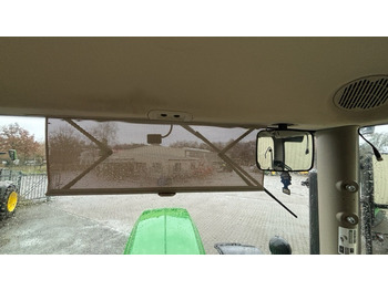 Farm tractor John Deere 6230 R: picture 3