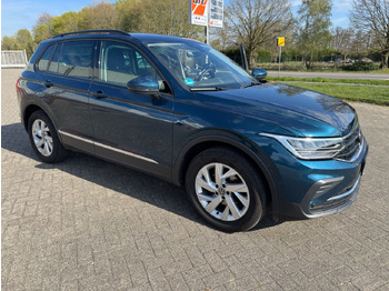 SUV VOLKSWAGEN
