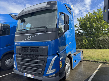 Tractor unit VOLVO FH