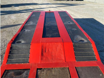 Low loader semi-trailer Hako Gooseneck lowbed , axle lift: picture 4