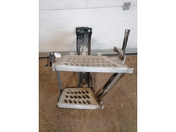 Footstep for Truck Volvo Komplektne astmelaud 82144986: picture 2