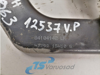 Grill for Truck Volvo lower grille carrier hinge 84104142: picture 3