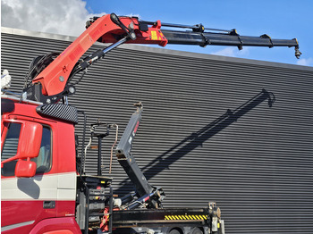 Hook lift truck, Crane truck Volvo FM 420 8x2 / HIAB HOOKLIFT + 30 t/m CRANE - KRAN: picture 2 Hook lift truck, Crane truck Volvo FM 420 8x2 / HIAB HOOKLIFT + 30 t/m CRANE - KRAN: picture 2