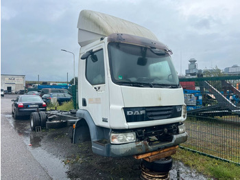 Leasing of DAF LF 45.220 12 to. for PARTS no engine no gearbox!  DAF LF 45.220 12 to. for PARTS no engine no gearbox!: picture 4