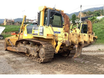 Bulldozer Komatsu D85EX-15: picture 2 Bulldozer Komatsu D85EX-15: picture 2