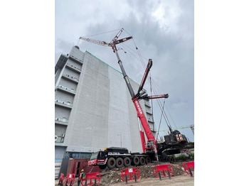 All terrain crane LIEBHERR