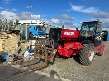 Telescopic handler MANITOU MT 1435