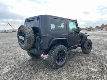SUV Chrysler Jeep Wrangler: picture 3