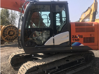 Crawler excavator Hitachi ZX130: picture 3