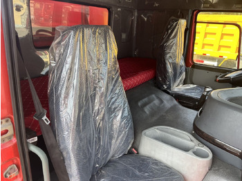 Dropside/ Flatbed truck Howo: picture 3 Dropside/ Flatbed truck Howo: picture 3