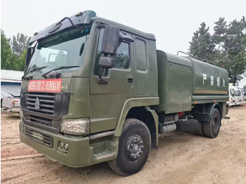 Tank truck SINOTRUK HOWO