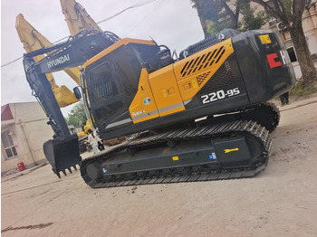 Crawler excavator HYUNDAI